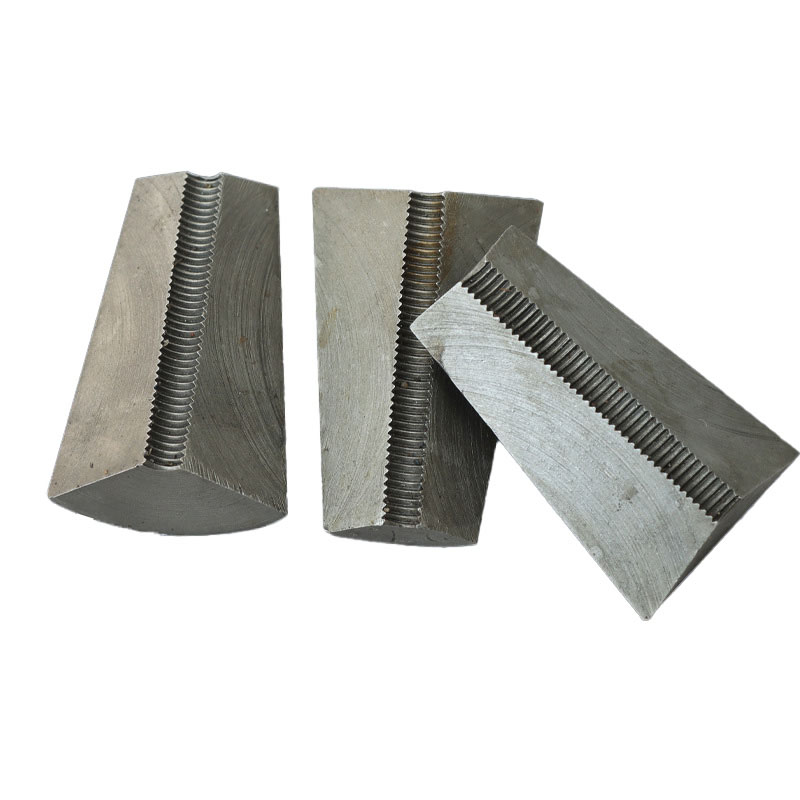 Prijemalo za sidrišče po meri konstrukcije